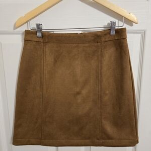 Ann Taylor Faux Suede Tan Mini Pencil Skirt Size 4 Petite